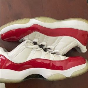 Air Jordan 11 “Cherry Lows”